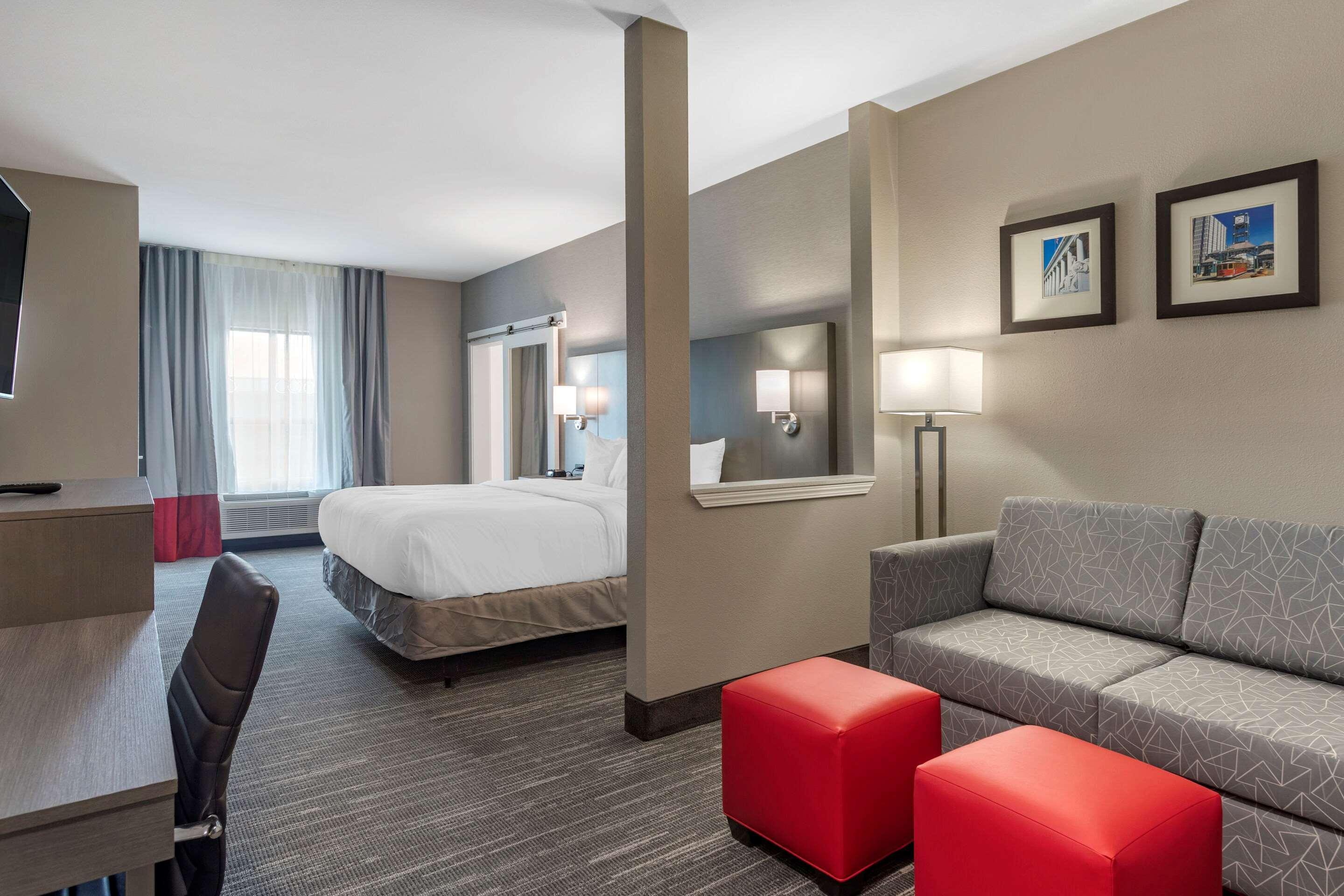 Comfort Inn & Suites Olive Branch Bagian luar foto