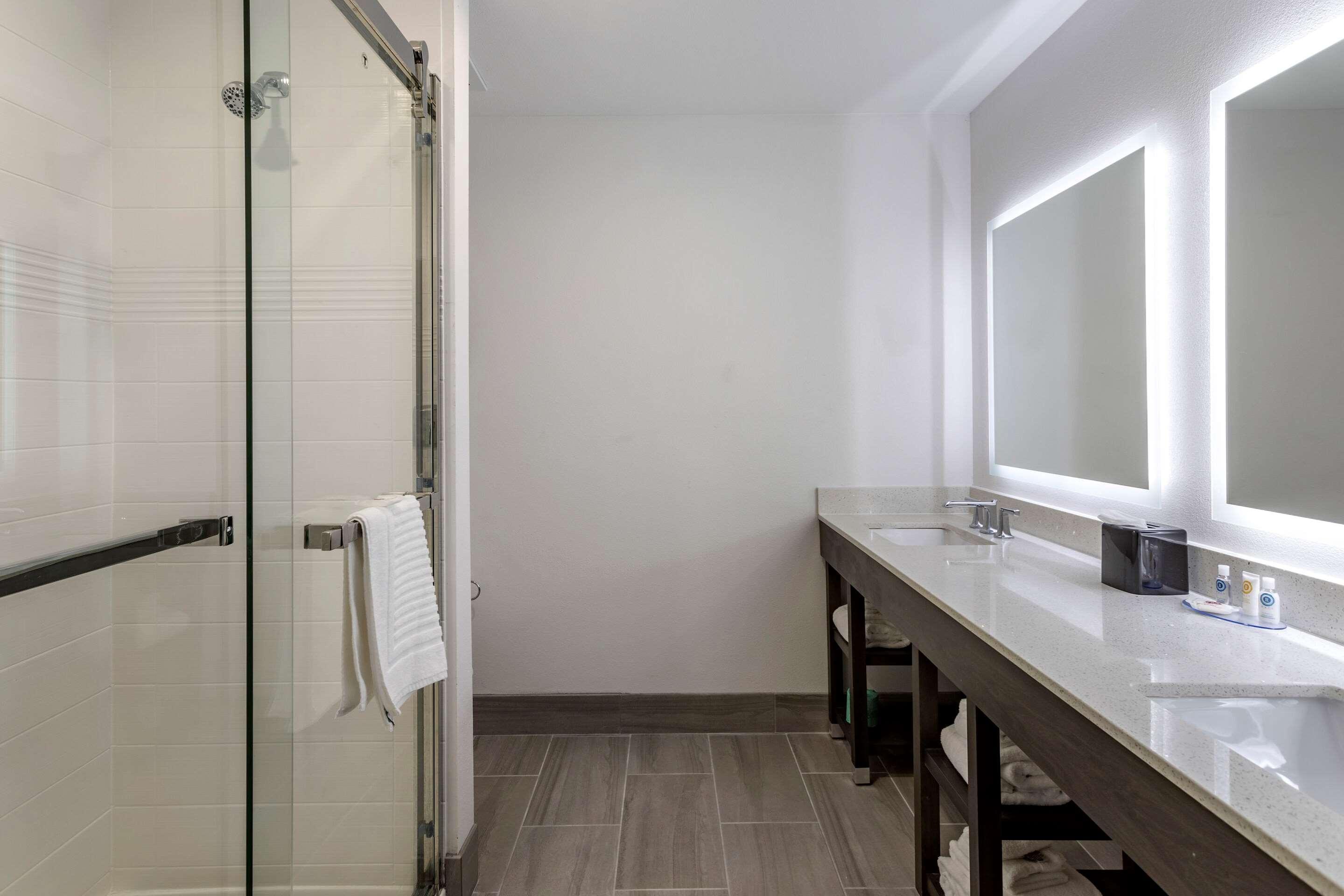 Comfort Inn & Suites Olive Branch Bagian luar foto