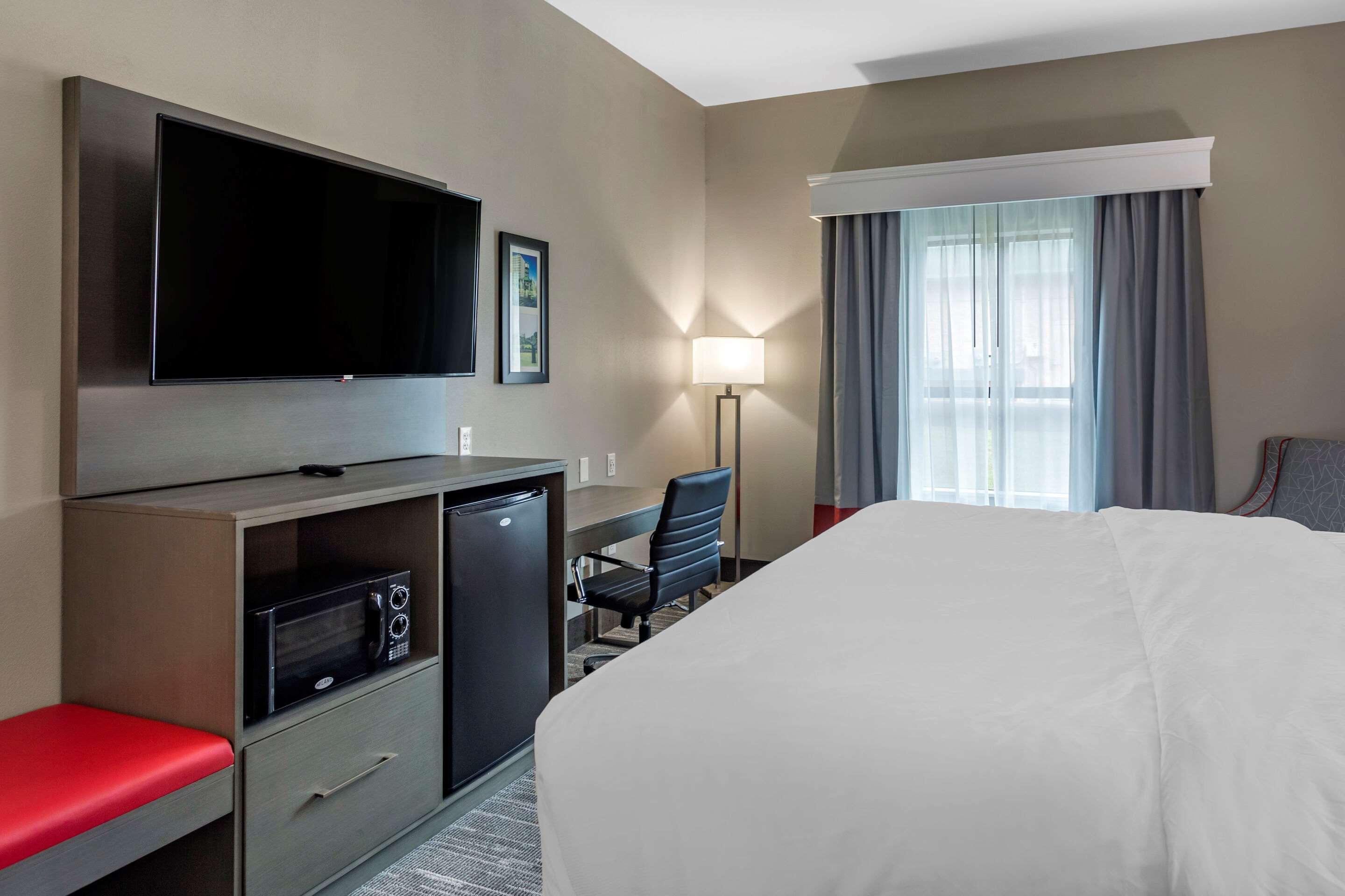 Comfort Inn & Suites Olive Branch Bagian luar foto
