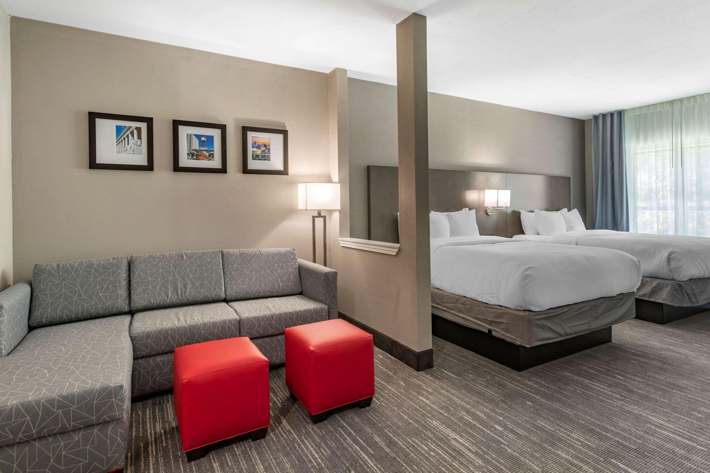 Comfort Inn & Suites Olive Branch Bagian luar foto